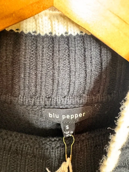 Blu Pepper Black & Cream Striped Turtleneck Sweater - Picture 4 of 4